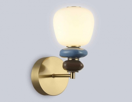 Настенный светильник Ambrella Light HIGH LIGHT LH53168 на площадь до 8 кв.м., цвет белый,  в стиле модерн