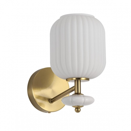 Бра Lumion ALEGRA 8334/1W на площадь до 2 кв.м., цвет белый,  в классическом стиле