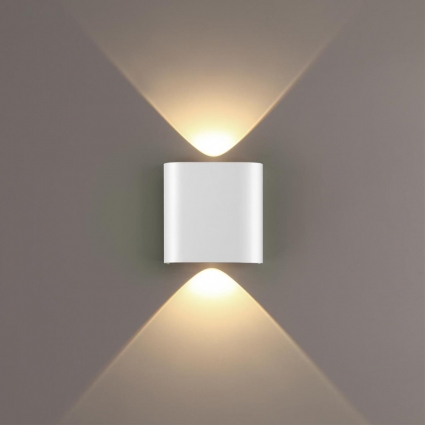 Настенный светильник Odeon Light Magnum Hightech 7192/2WL на площадь до 1 кв.м., цвет белый,  в стиле Хай-тек