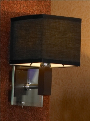 Бра Lussole Montone LSF-2571-01 для спальни площадью до 2.2 кв.м., цвет черный,  в стиле ретро