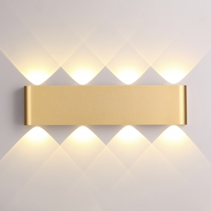 Настенный светодиодный светильник Odeon Light Magnum 3893/8WL для гостиной, цвет золотой