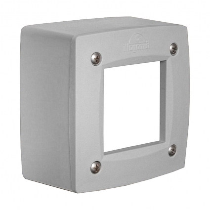 Уличный светодиодный светильник Fumagalli Extraleti 100 Square 3S1.000.000.LYG1L на площадь до 2.5 кв.м., цвет серый