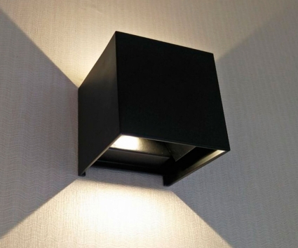 Уличный настенный светодиодный светильник Kink Light Куб 08585,19(3000K) на площадь до 1 кв.м., цвет черный