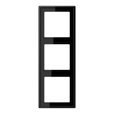 Рамка 3-постовая Jung LS 990 черная LS983SW, цвет черный