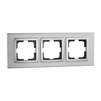 Рамка 3-постовая Mono Electric Style Aluminium серебро 107-800000-162, цвет серебро,  в современном стиле